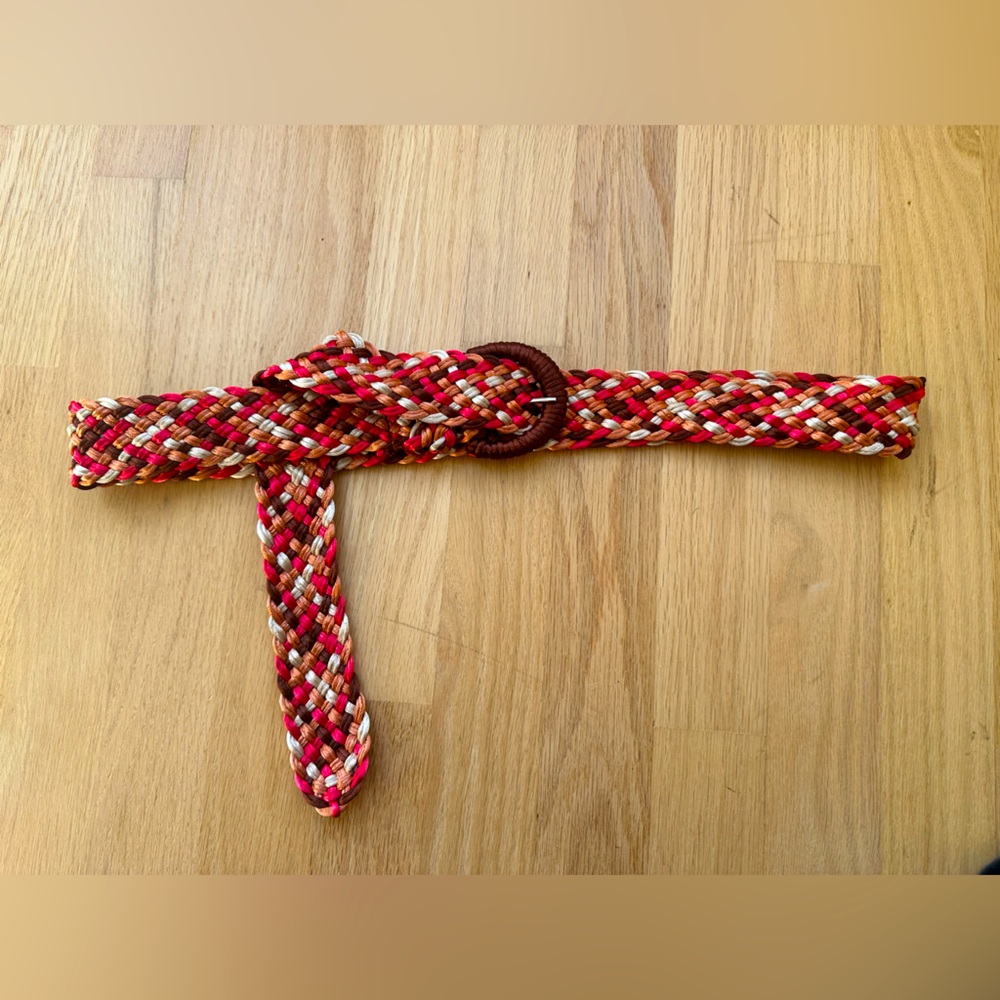 Vintage 90s nineties woven braided belt versatile sizing